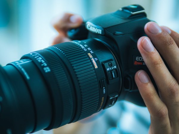 Zoom Lenses: Your Comprehensive Guide